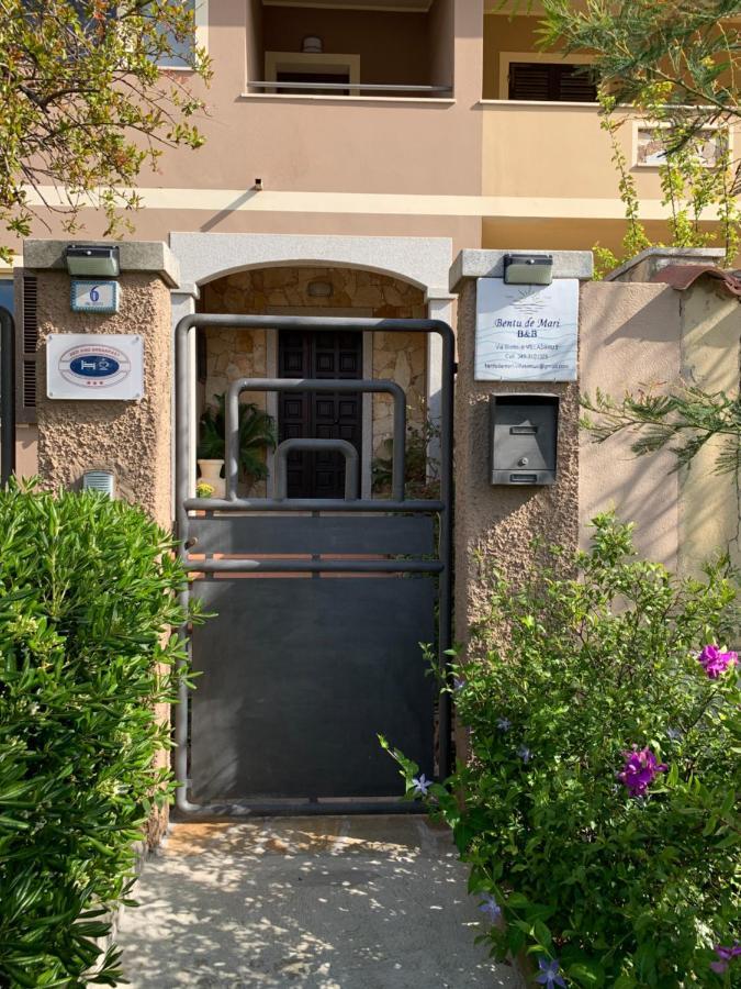 B&B Bentu De Mari Villasimius Exterior foto
